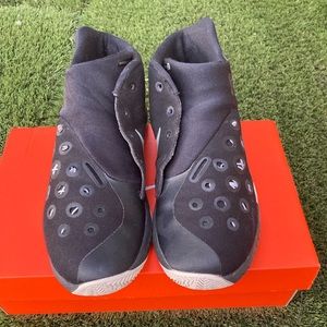 Black Nike Hyperquickness 3